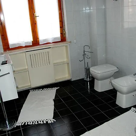 Vendégház Le Ginestre 3*