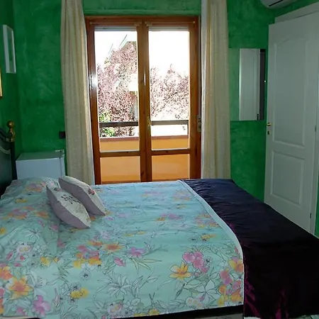 Vendégház Le Ginestre 3*